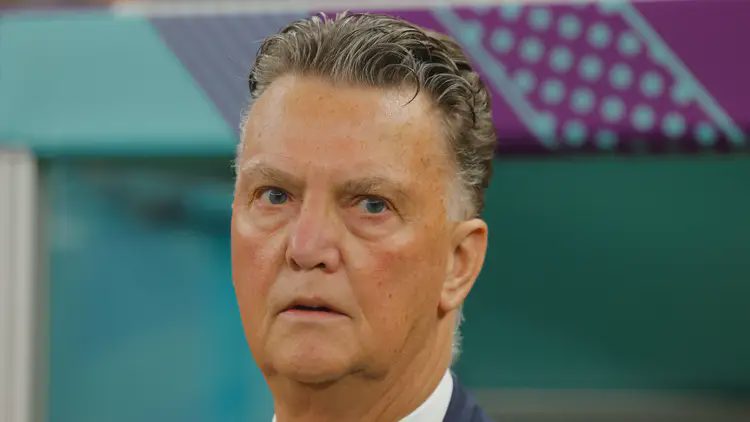 «Мені тонап кетті»: Ван Гал «МЮ»-дан жұмыстан қуылуына «Ситиді» айыптады