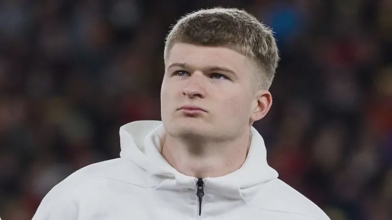 Құрамы әлсіреген және жұлдызды қарсылас: Уэльс Португалияға қарсы Ұлттар лигасы А дивизионындағы бастауға дайындалуда