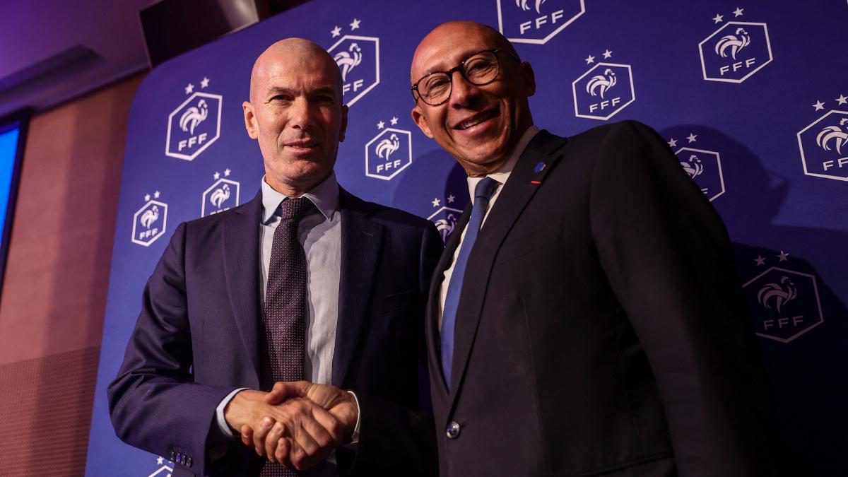 Зиданның Франция құрамасындағы алғашқы мәселесі