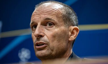 Аллегри «Будё-Глимтті» жеңгеннен кейін «Наполидің» қорғанысын сынға алды